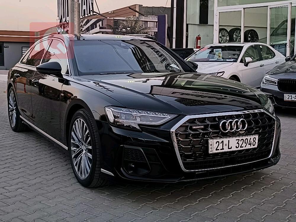 اودي A8